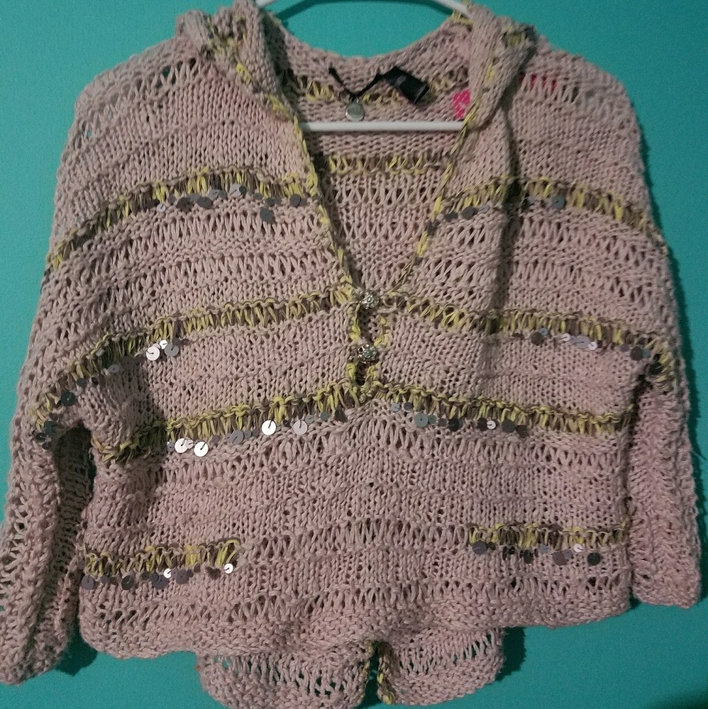 BKE Boutique Buckle, knitted crop sweater